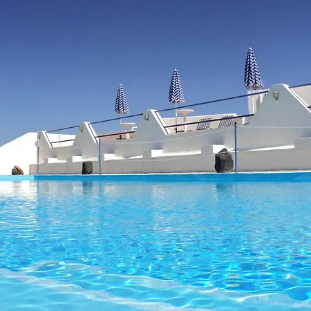 Hotel Adamastos